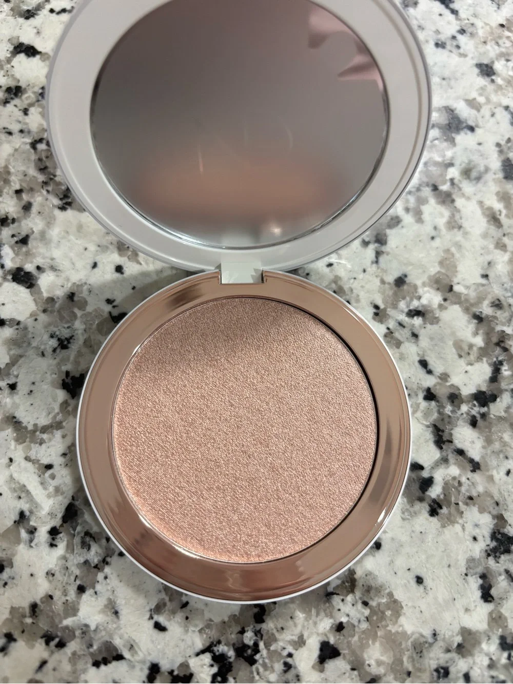 Natasha Denona Skincare Infused Glow Beautifier Face Powder - Picture 5 of 5